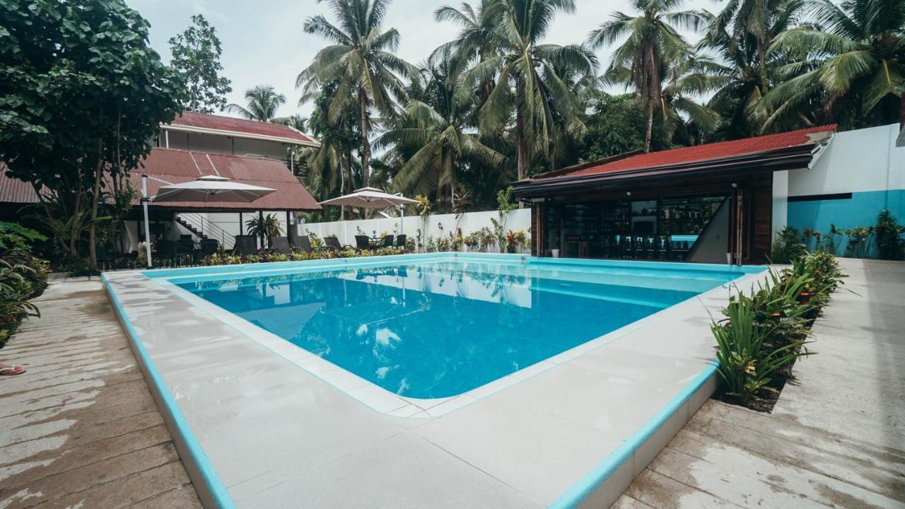 Point 303 Resort General Luna  Bagian luar foto