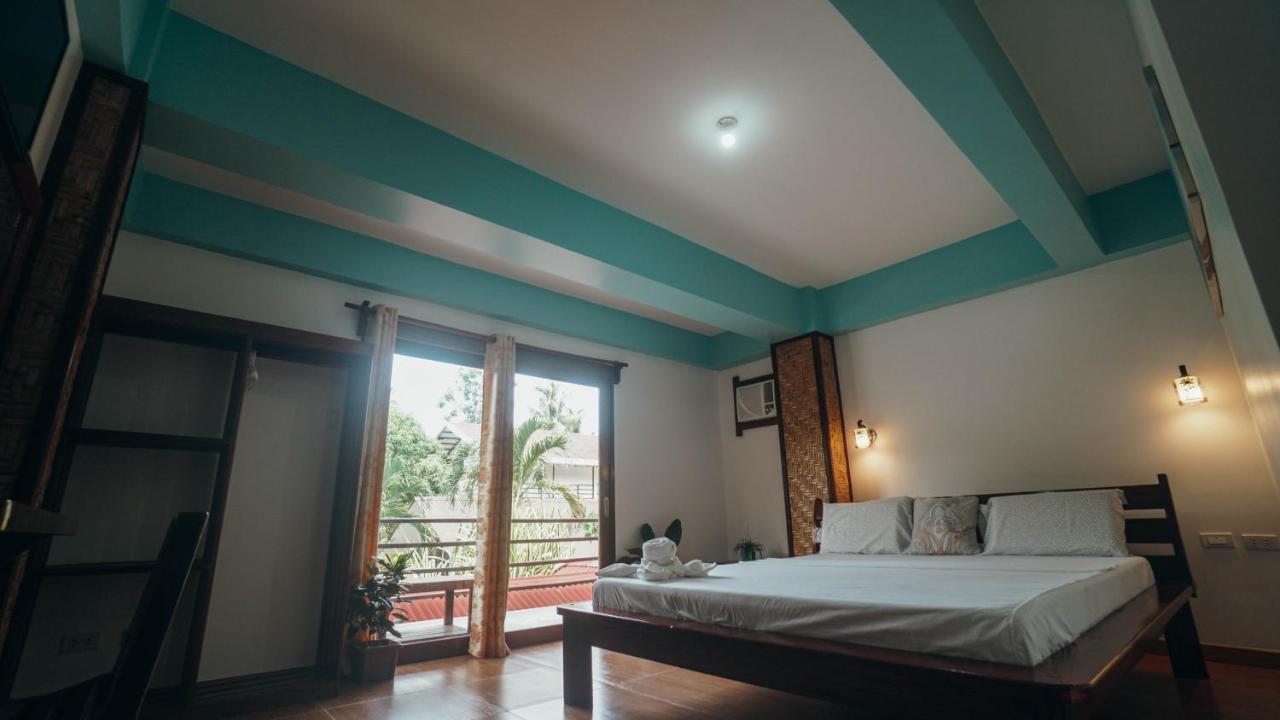 Point 303 Resort General Luna  Bagian luar foto