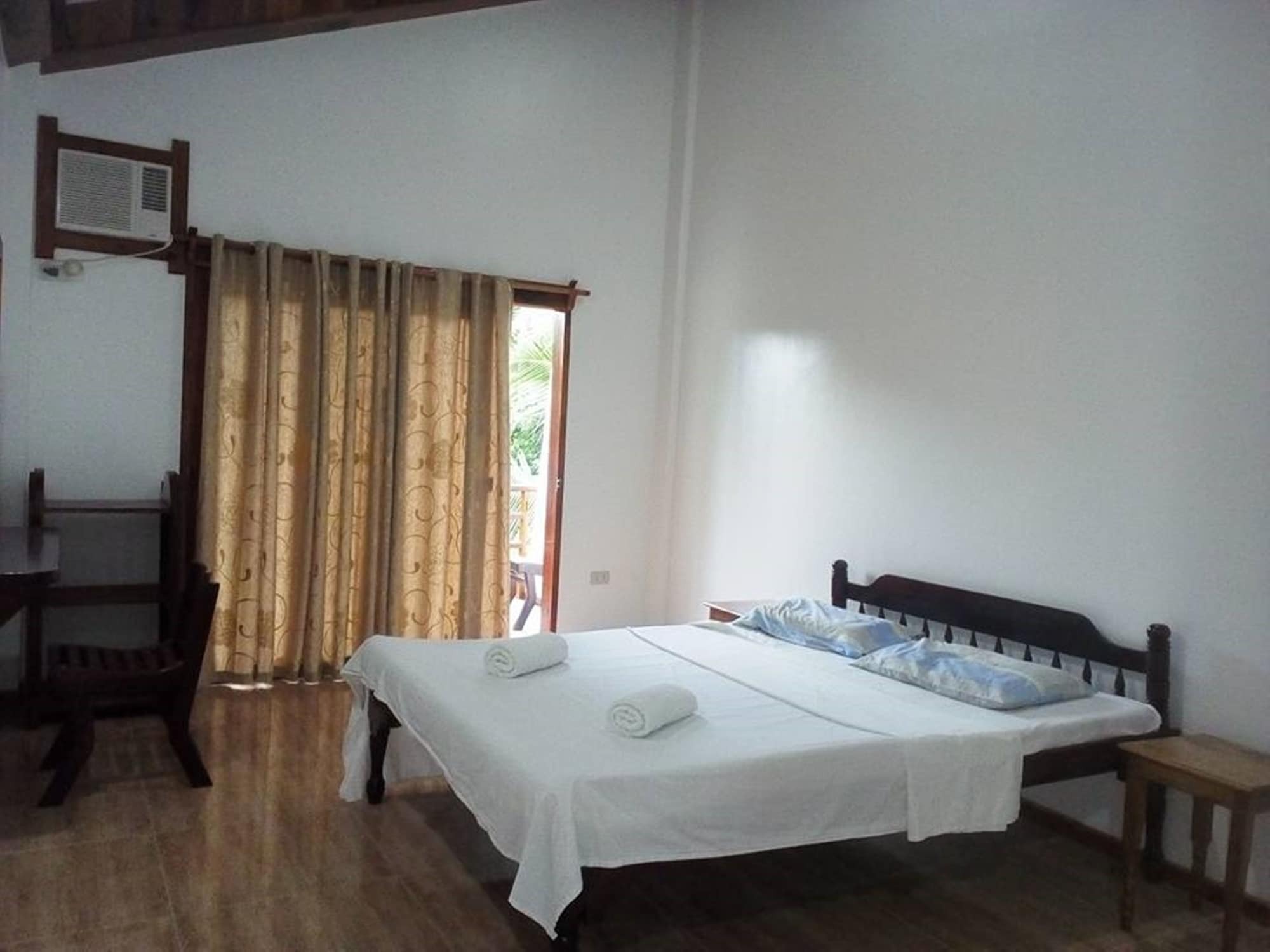 Point 303 Resort General Luna  Bagian luar foto